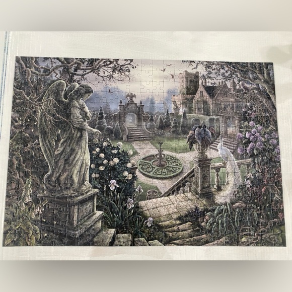 Ravensburger Escape puzzle Midnight in the Garden 368 pieces 6 logic puzzles - Picture 12 of 13